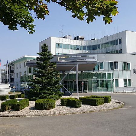 Hotel Jana Přerov Exteriör bild
